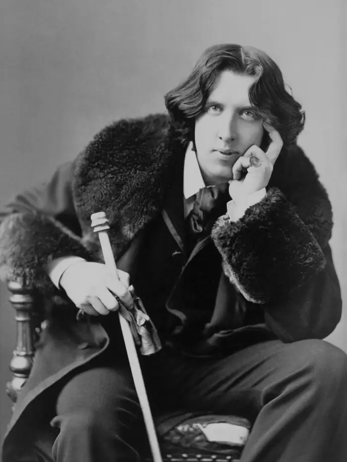 Archive portrait of Oscar Wilde